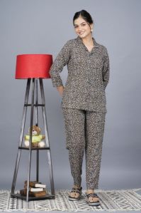 Leopard Print Full Sleeve Full Pajama Set