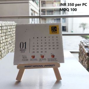 Cloth Recycled Plantable Paper Calendar with Wooden Stand