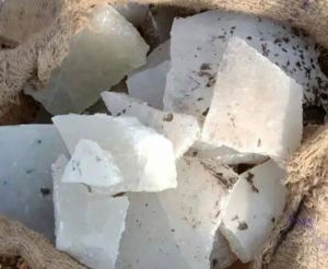 Nausadar Thikri Crystals