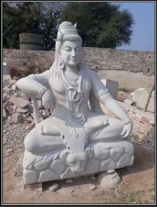 Mint Sandstone Shiva Statue