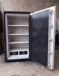 Mechanical Safety Locker