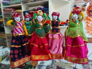 handmade Rajasthani dolls