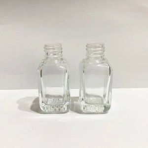 Strong Grid Clear Glass Bottle