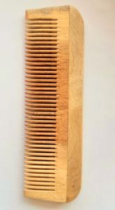 Brown Lily Neem Wood Comb