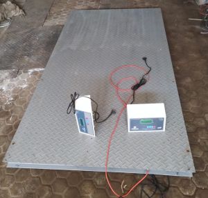 Animal weighing scale