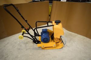 PLATE COMPACTOR C90T ELECTRIC MOTOR FORWARD