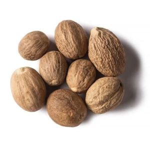 Natural Nutmeg Seeds