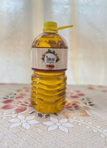 Pure groundnut oil