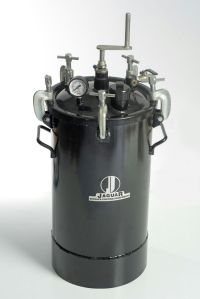 Pressure Feed Container