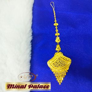 Fancy Golden Maang Tikka