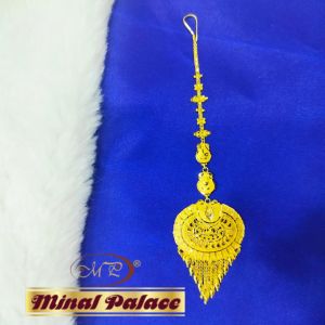 Fancy Golden Maang Tikka