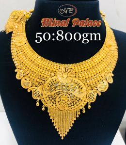Fancy Light Weight Necklace