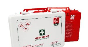 FIRST AID WORKPLACE KIT LARGE - PLASTIC BOX