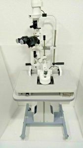 Slit Lamp with Motorized Table