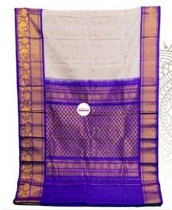 Ladies Stylish Gadwal Sarees