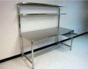 Control and Packing Table with Two Shelves