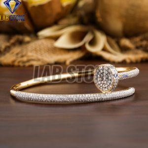 Modern Round Cut Diamond Yellow Gold Bracelet