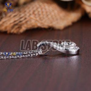 Luxurious Round Cut Diamond White Gold Pendant