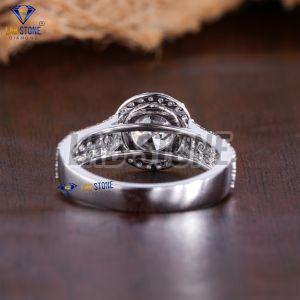 Round Cut Diamond White Gold Halo Ring