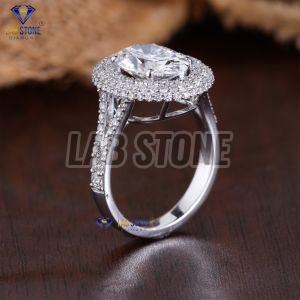 Luxurious Oval & Round Cut Diamond White Gold Ring