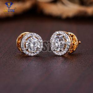 Round Cut Diamond Yellow Gold Stud Earrings