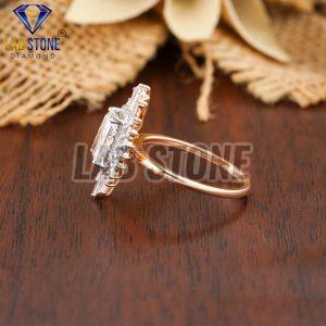 Vintage Round Cut Diamond Rose Gold Ring