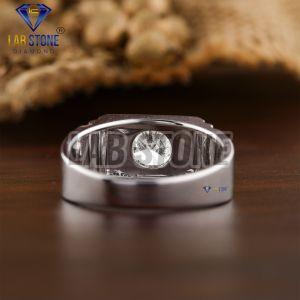 1.24 TDW Round Cut Diamond White Gold Ring