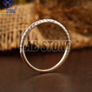 0.21 TDW Round Cut Diamond Yellow Gold Ring