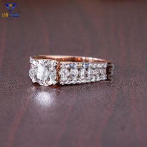 Stunning Round Cut Diamond Rose Gold Ring