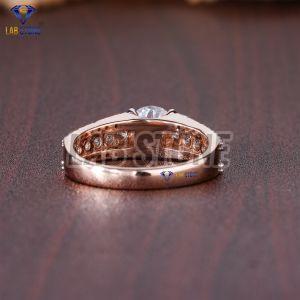 Stunning Round Cut Diamond Rose Gold Ring