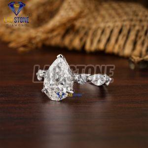 Luxurious Diamond White Gold Ring