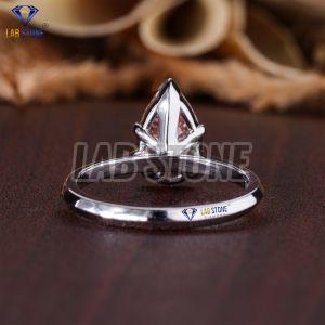 Elegant Diamond White Gold Ring