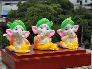 Bal Ganesha Statue Set