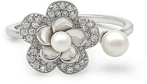 Silver Floral Pearl Ring