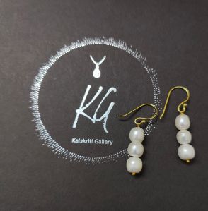 Pearl Stone Earrings