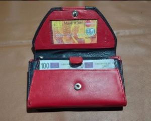 Ladies Retro Leather Wallet