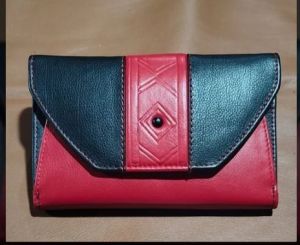 Ladies Retro Leather Wallet