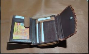 Ladies Alligator Print Leather Wallet