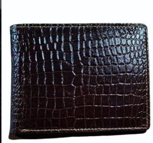 Bi Fold Men Leather Wallet