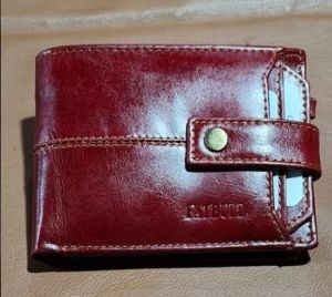 Men Maroon Leather Wallet