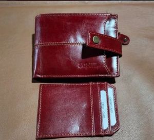 Men Maroon Leather Wallet