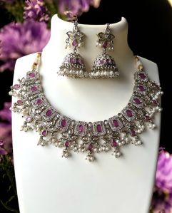 Silver And Pink Ladies Brass Imitation Necklace Set