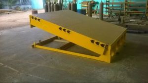 6 Feet Automatic Mild Steel Dock Leveler