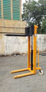 Hydraulic Manual Stacker