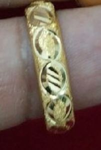 Ladies Gold Rings