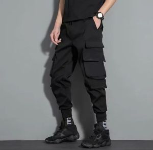 Men Black Cotton Cargo Pant