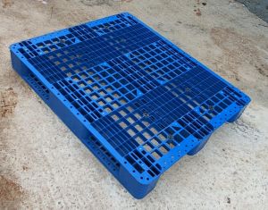 1200 x 1000 x 150mm Plastic Pallet