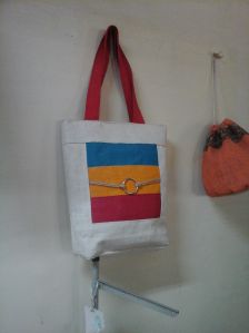 college jute bag