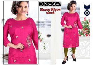 Ladies Pink Printed Rayon Kurti