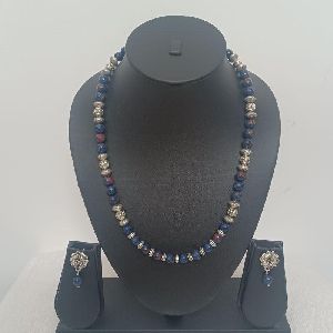 Agate Bead Neckpiece